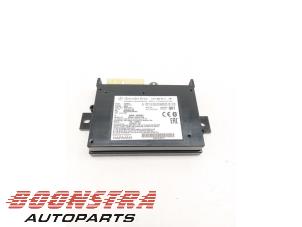Gebruikte Communicatie module Mercedes GLC (X253) 2.0 260 16V 4-Matic Prijs € 64,95 Margeregeling aangeboden door Boonstra Autoparts