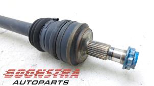 Gebruikte Steekas links-achter Mercedes GLC (X253) 2.0 260 16V 4-Matic Prijs € 124,95 Margeregeling aangeboden door Boonstra Autoparts