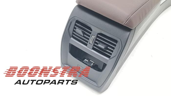 Klädsel, uppsättning (komplett) från en BMW i4 (G26) eDrive40 84 kWh 2023