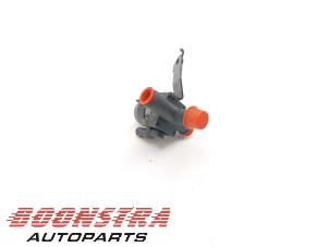 Begagnade Vattenpump Mercedes GLC (X253) 2.0 260 16V 4-Matic Pris € 54,95 Marginaltabell erbjuds av Boonstra Autoparts