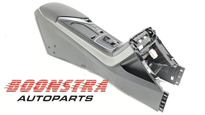 Klädsel, uppsättning (komplett) från en Hyundai i40 (VFA) 1.7 CRDi 16V 2016