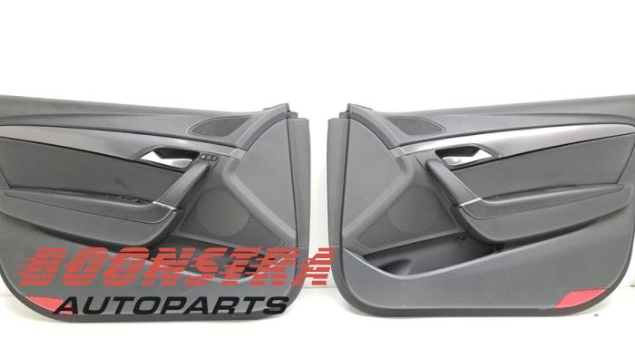 Klädsel, uppsättning (komplett) från en Hyundai i40 (VFA) 1.7 CRDi 16V 2016