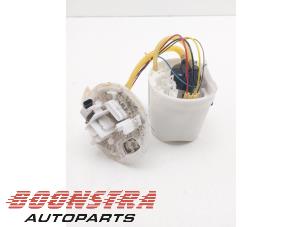 Begagnade Elektrisk bränslepump Mercedes CLA (118.3) 1.3 CLA-250 e Turbo 16V Pris € 74,95 Marginaltabell erbjuds av Boonstra Autoparts