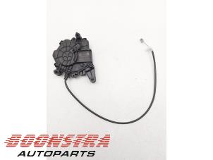 Begagnade Låsmekanism, baklucka BMW iX (I20) xDrive40 77 kWh Pris € 104,95 Marginaltabell erbjuds av Boonstra Autoparts