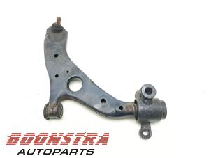 Gebruikte Triangel rechts-voor Mazda CX-5 II (KF) 2.0 SkyActiv-G 165 16V 2WD Prijs € 54,95 Margeregeling aangeboden door Boonstra Autoparts