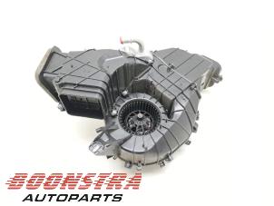 Begagnade Värmarhus Volkswagen Transporter/Caravelle T6 2.0 TSI Pris € 60,44 Inklusive moms erbjuds av Boonstra Autoparts