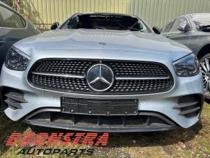 Begagnade Front (komplett) Mercedes E (W213) E-200 EQ Boost 2.0 Turbo 16V Pris € 8.999,00 Marginaltabell erbjuds av Boonstra Autoparts
