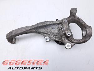 Begagnade Främre gaffelben, vänster Mercedes E (W213) E-200 EQ Boost 2.0 Turbo 16V Pris € 95,95 Marginaltabell erbjuds av Boonstra Autoparts