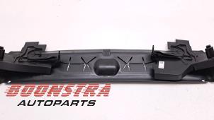 Używane Przewód powietrzny BMW X5 (G05) Cena € 60,44 Z VAT oferowane przez Boonstra Autoparts