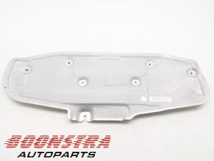 Nieuwe Hitteschild uitlaat BMW 2 serie Gran Coupe (F44) Prijs € 60,44 Inclusief btw aangeboden door Boonstra Autoparts