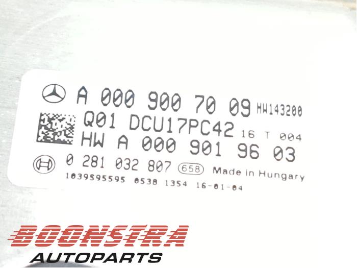 AdBlue-dator från en Mercedes-Benz V (447.8) 2.1 250 BlueTEC, 250 d 16V 2016