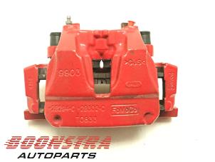 Begagnade Främre bromsok, höger Ford Focus 4 ST 2.3 ST EcoBoost 16V Pris € 134,95 Marginaltabell erbjuds av Boonstra Autoparts