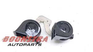 Gebruikte Claxon BMW i5 (G60) eDrive40 84 kWh Prijs € 59,96 Inclusief btw aangeboden door Boonstra Autoparts