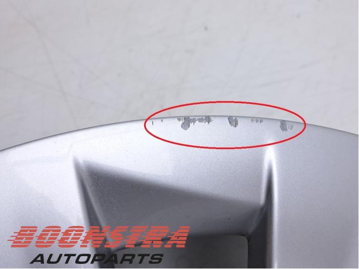 Hjul från en Tesla Model S 90D 2016