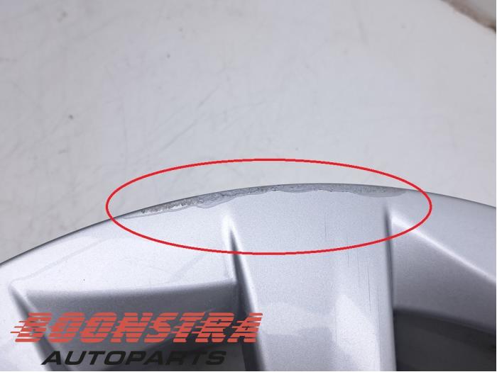 Hjul från en Tesla Model S 90D 2016