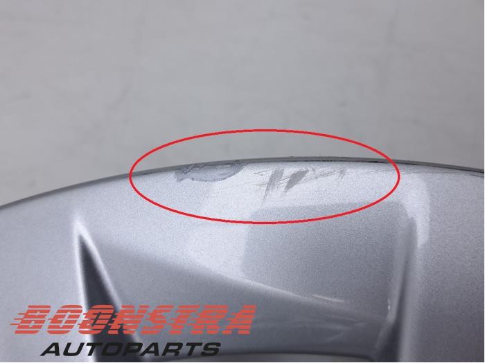 Hjul från en Tesla Model S 90D 2016