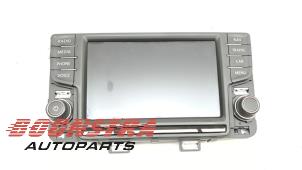 Begagnade Navigeringsdisplay Volkswagen Polo V (6R) 1.0 TSI 12V BlueMotion Pris € 194,95 Marginaltabell erbjuds av Boonstra Autoparts