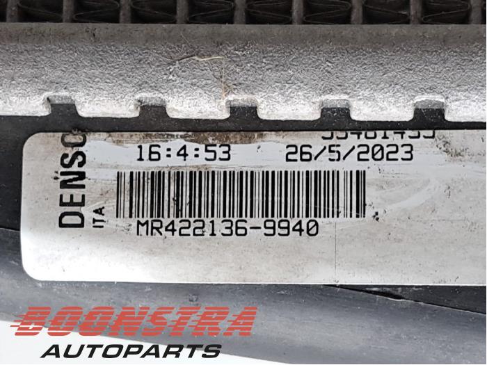 Kylare från en Jeep Compass II (MP) 1.3 4XE 240 16V 4x4 2023