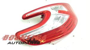 Gebruikte Achterlicht rechts Peugeot 208 I (CA/CC/CK/CL) 1.2 Vti 12V PureTech 82 Prijs € 24,95 Margeregeling aangeboden door Boonstra Autoparts