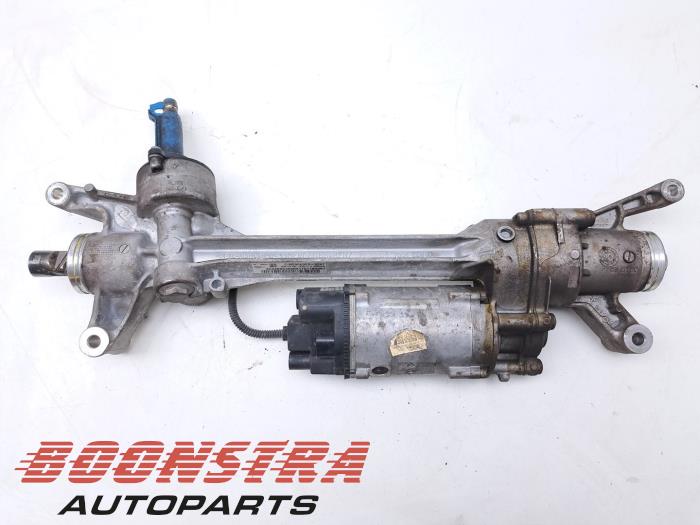 Styrbox från en Mercedes-Benz GLC Coupe (C253) 2.0 250 16V 4-Matic 2017