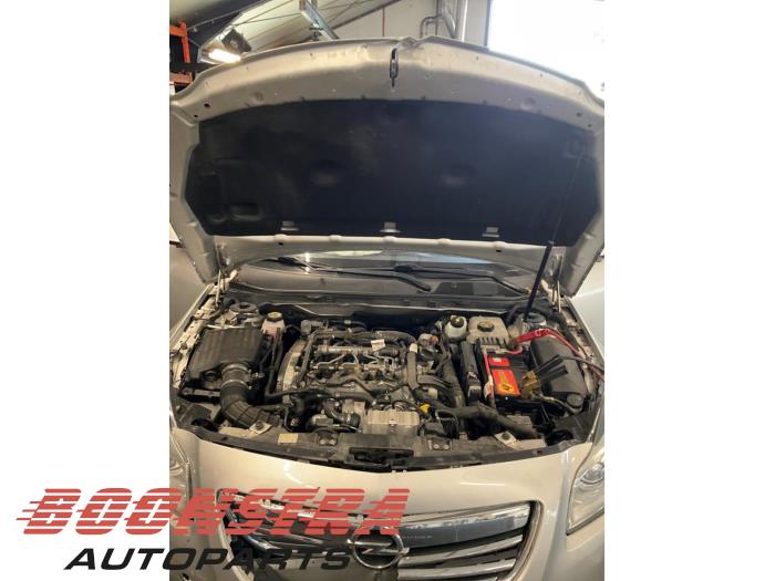 Växellåda från en Opel Insignia Sports Tourer 2.0 Biturbo CDTI 16V 2012