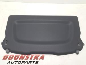 Begagnade Hatthylla Mercedes EQA (N243) 250 67 kWh Pris € 124,95 Marginaltabell erbjuds av Boonstra Autoparts