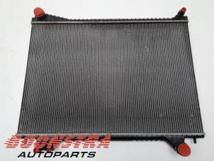 Begagnade Kylare Jaguar F-Pace 2.0 D 180 16V AWD Pris € 159,95 Marginaltabell erbjuds av Boonstra Autoparts