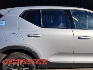 Gebruikte Deur 4Deurs rechts-achter Volvo XC40 (XZ) 2.0 B4 16V Mild Hybrid Autom. Prijs € 749,00 Margeregeling aangeboden door Boonstra Autoparts