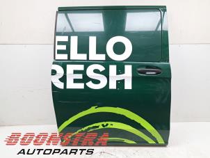 Używane Drzwi przesuwne prawe Mercedes eVito (447.6) 41/60/66 kWh Cena € 749,00 Z VAT oferowane przez Boonstra Autoparts