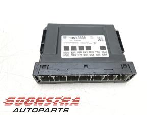 Begagnade Dator , karosskontroll (BCM) Opel Corsa E 1.0 SIDI Turbo 12V Pris € 24,95 Marginaltabell erbjuds av Boonstra Autoparts