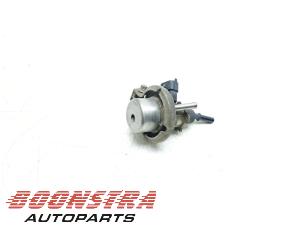 Gebruikte Adblue injector Mercedes GLC (X253) 2.2 250d 16V BlueTEC 4-Matic Prijs € 49,95 Margeregeling aangeboden door Boonstra Autoparts