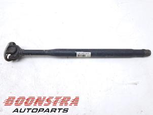 Begagnade 4x4 främre mellandrivaxel Mercedes GLC (X253) 2.2 250d 16V BlueTEC 4-Matic Pris € 239,95 Marginaltabell erbjuds av Boonstra Autoparts