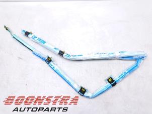 Gebruikte Airbag hemel rechts Mercedes GLE (V167) 400d 2.9 4-Matic Prijs € 399,00 Margeregeling aangeboden door Boonstra Autoparts