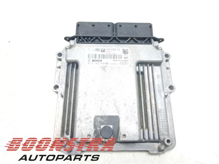 Dator, motorstyrning från en Jaguar F-Pace 2.0 D 180 16V AWD 2017