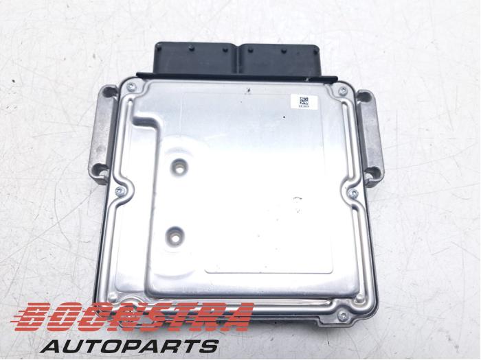 Dator, motorstyrning från en Jaguar F-Pace 2.0 D 180 16V AWD 2017