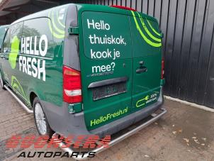 Używane Stopien tylny Mercedes eVito Tourer (447.7) 41 kWh Cena € 179,00 Z VAT oferowane przez Boonstra Autoparts