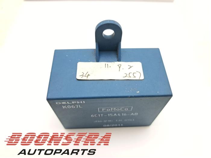 Dragkroksmodul från en Ford Transit 2.2 TDCi 16V 2013