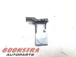 Gebruikte Luchtmassameter Renault Trafic (1FL/2FL/3FL/4FL) 2.0 dCi 16V 145 Prijs € 24,95 Inclusief btw aangeboden door Boonstra Autoparts