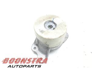 Gebruikte Motorrubber Mercedes EQC (N293) 400 4-Matic Prijs € 29,95 Margeregeling aangeboden door Boonstra Autoparts