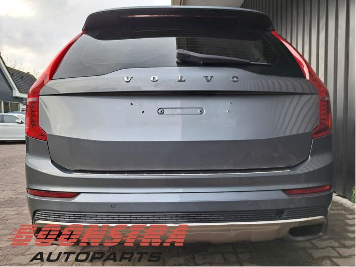 Baklucka från en Volvo XC90 II 2.0 D5 16V AWD 2015