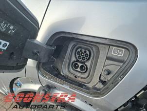 Używane Gniazdo punktu ladowania Peugeot 2008 (UD/UK/UR/US/UX) e-2008 50 kWh Cena € 995,00 Procedura marży oferowane przez Boonstra Autoparts