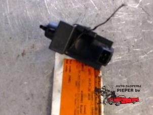 Gebruikte Overdrukklep Turbo BMW 5-Serie Prijs € 21,00 Margeregeling aangeboden door Autosloperij Pieper BV