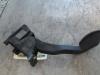 Gaspedal från en Fiat Punto II (188) 1.2 16V 2003