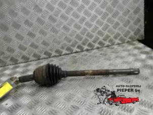 Begagnade Drivaxel, vänster fram Hyundai Atos Pris € 26,25 Marginaltabell erbjuds av Autosloperij Pieper BV