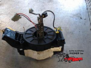 Begagnade Airbagring Renault Vel Satis (BJ) 3.5 V6 24V Autom. Pris € 36,75 Marginaltabell erbjuds av Autosloperij Pieper BV