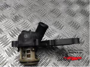 Gebruikte Thermostaathuis Audi A6 (C6) 2.4 V6 24V Prijs € 42,00 Margeregeling aangeboden door Autosloperij Pieper BV