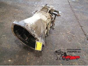 Gebruikte Versnellingsbak Mercedes Sprinter 2t (901/902) 211 CDI 16V Prijs € 315,00 Margeregeling aangeboden door Autosloperij Pieper BV