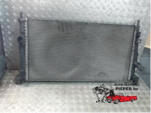 Begagnade Kylare Volvo C30 (EK/MK) 1.6 D 16V Pris € 42,00 Marginaltabell erbjuds av Autosloperij Pieper BV