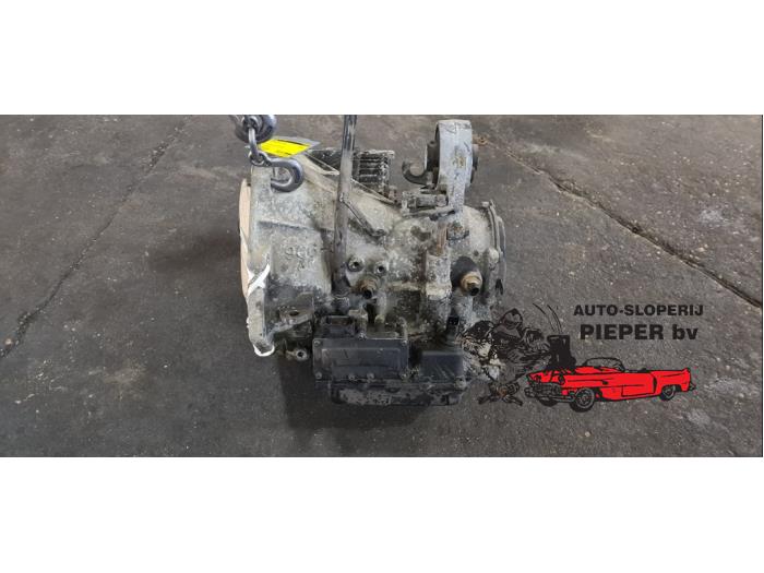 Växellåda från en Dodge Ram Van 2.8 CRD 16V Autom. 2005