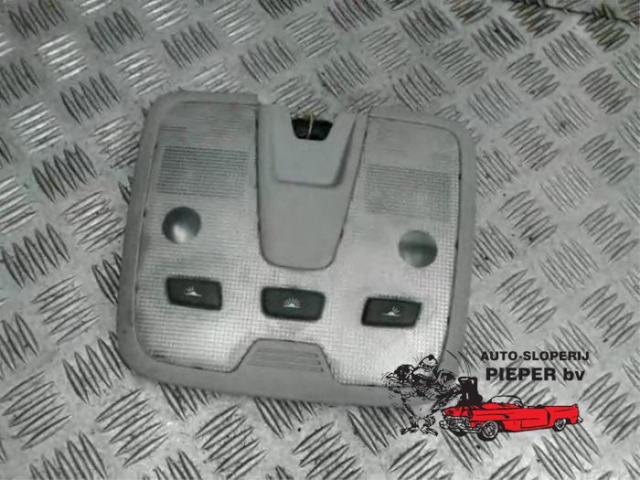Innerbelysning, fram från en Volvo V70 (SW) 2.4 20V 140 2001